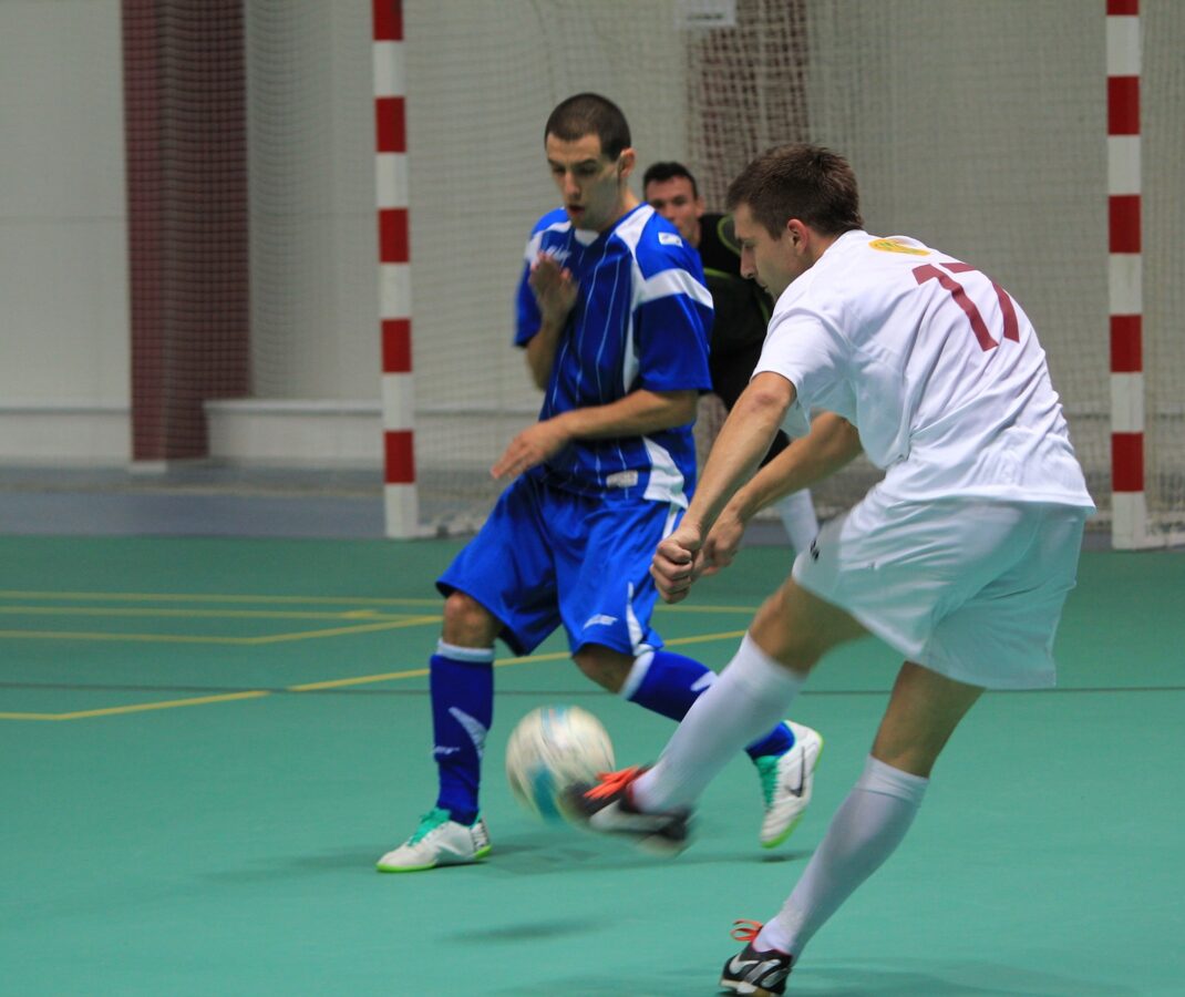 Olahraga (Voli, Futsal, Basket)