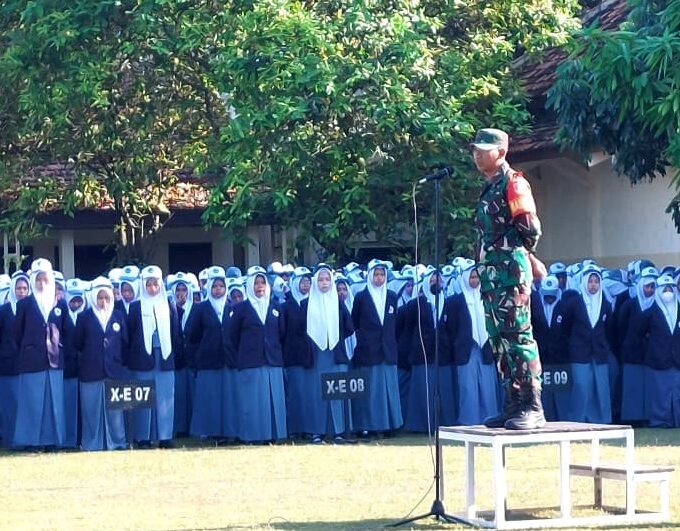 Pesan Babinsa Klaling: Bermedia Sosial untuk Kepentingan Positif